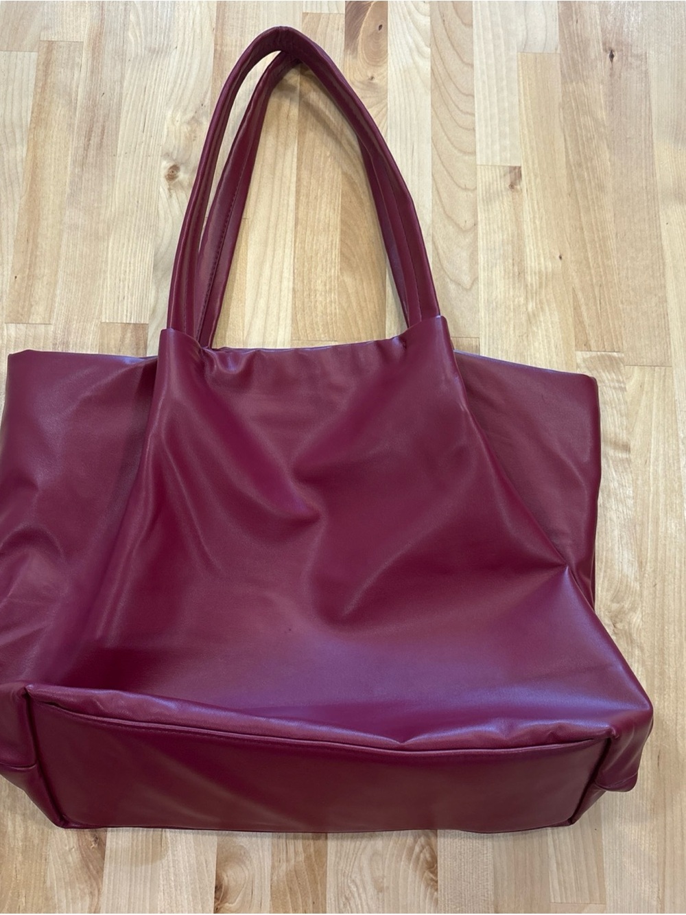 Neiman Marcus Faux Leather Tote Bag in Burgundy Wine 11x14